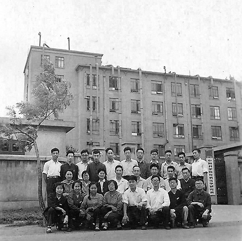黄维垣,中国科学院院士,我国有机氟化学的奠基人之一